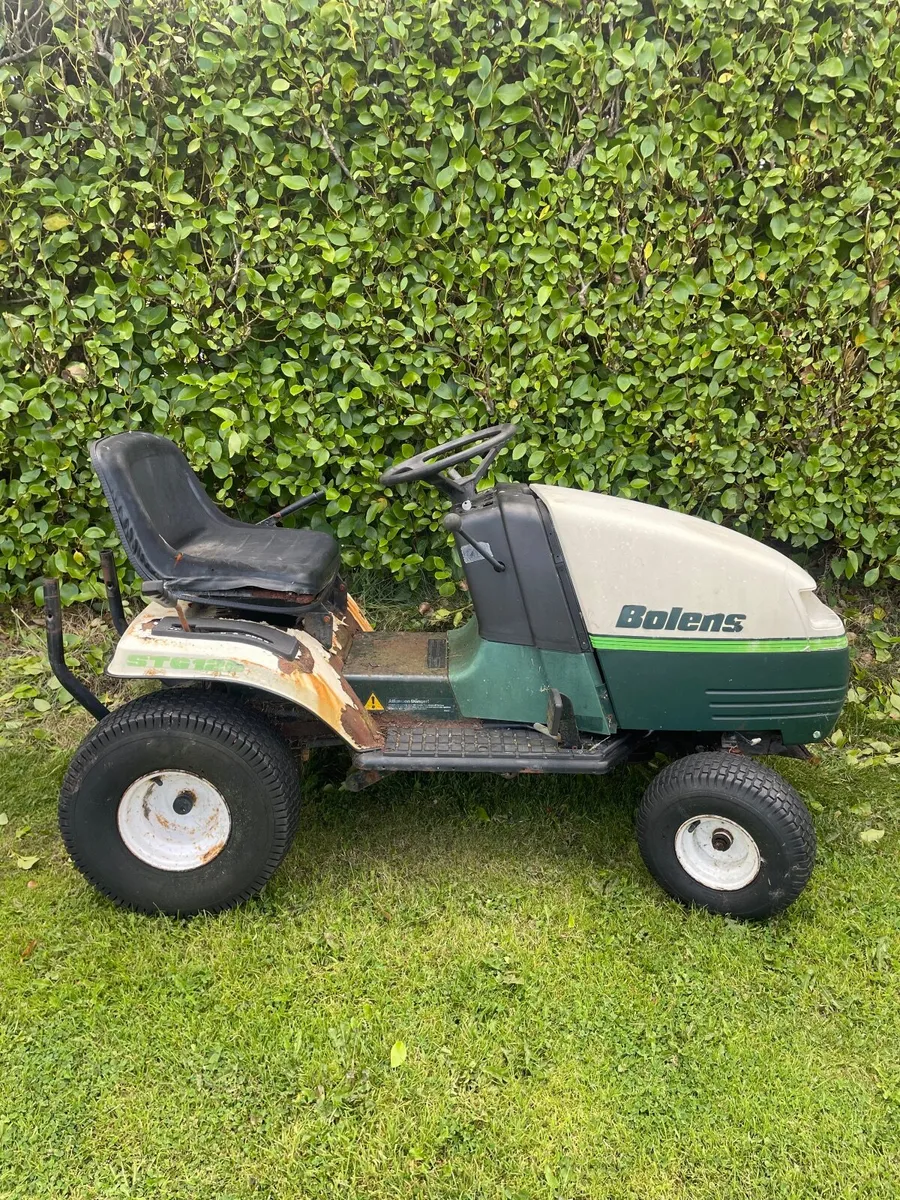 Bolens ride on mower - Image 1