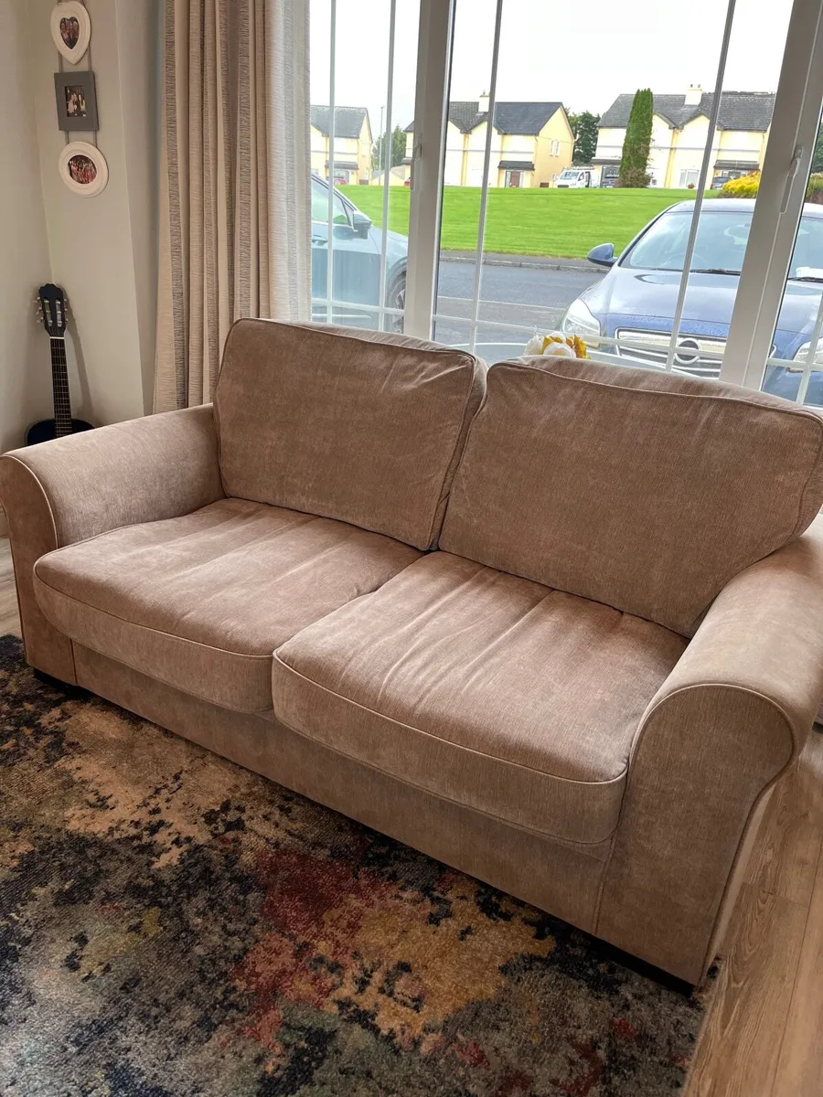 2x 3-seater couch - Image 1