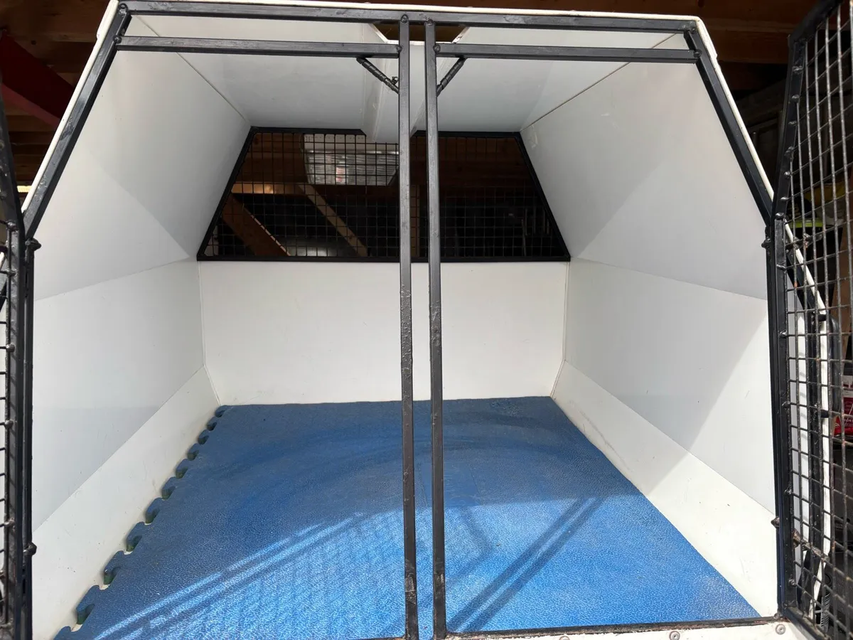 Dog Box (Lintran) - Image 2