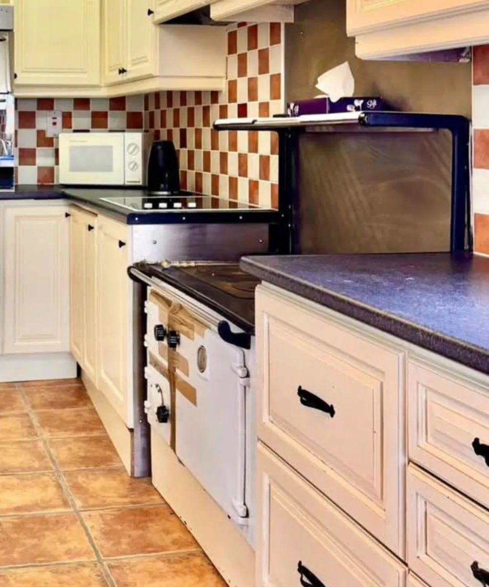 Stanley no 9 Range Cooker - Image 1