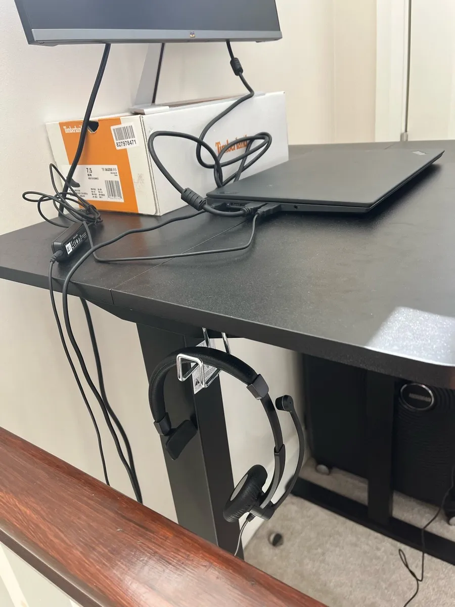 Electric Standing Desk (80x60cm),adjustable height - Image 3