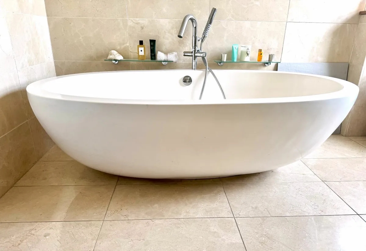 Bath - Image 1