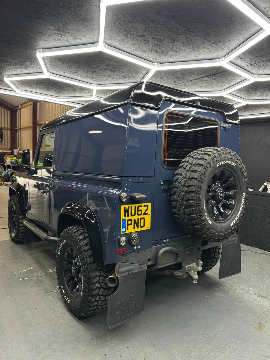 Landrover defender 90 - Image 2