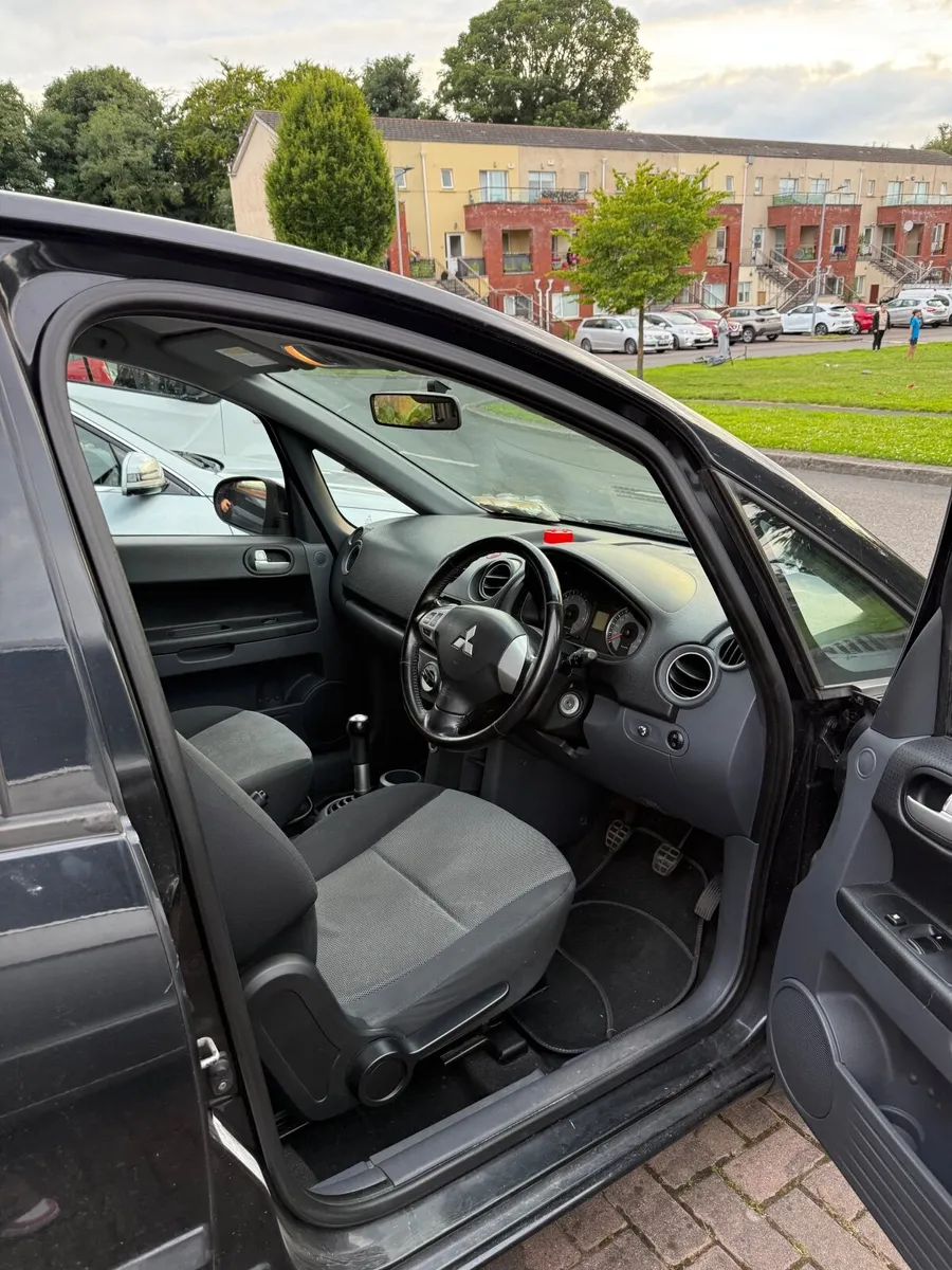 Mitsubishi Colt 2010 - Image 3