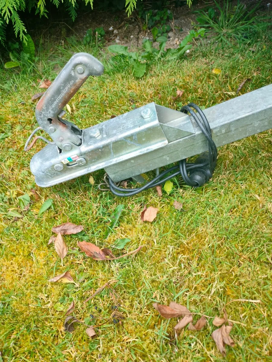 Small trailer - Image 1