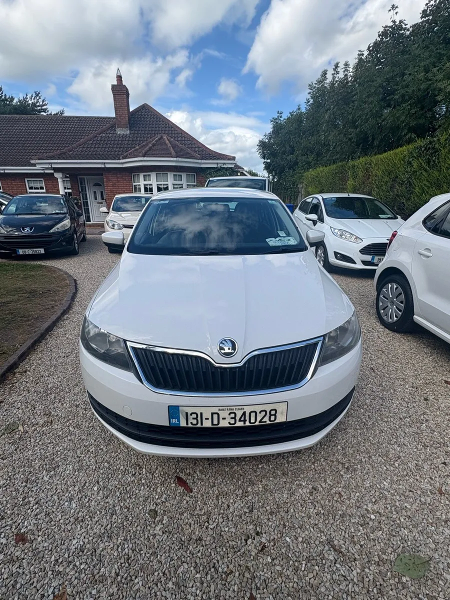 2013 Skoda Rapid , 1.6 diesel - Image 2