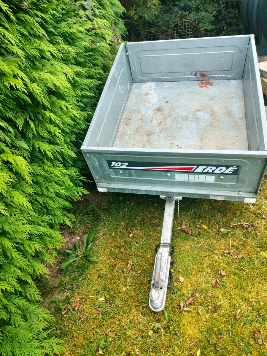 Small trailer - Image 2