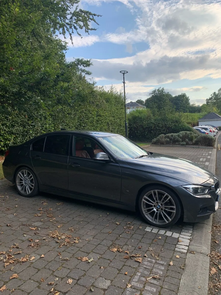 2017 BMW 330e M-Sport Hybrid - Image 2