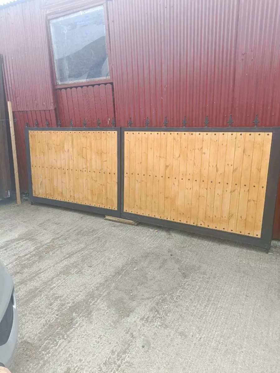 Gates - Image 4