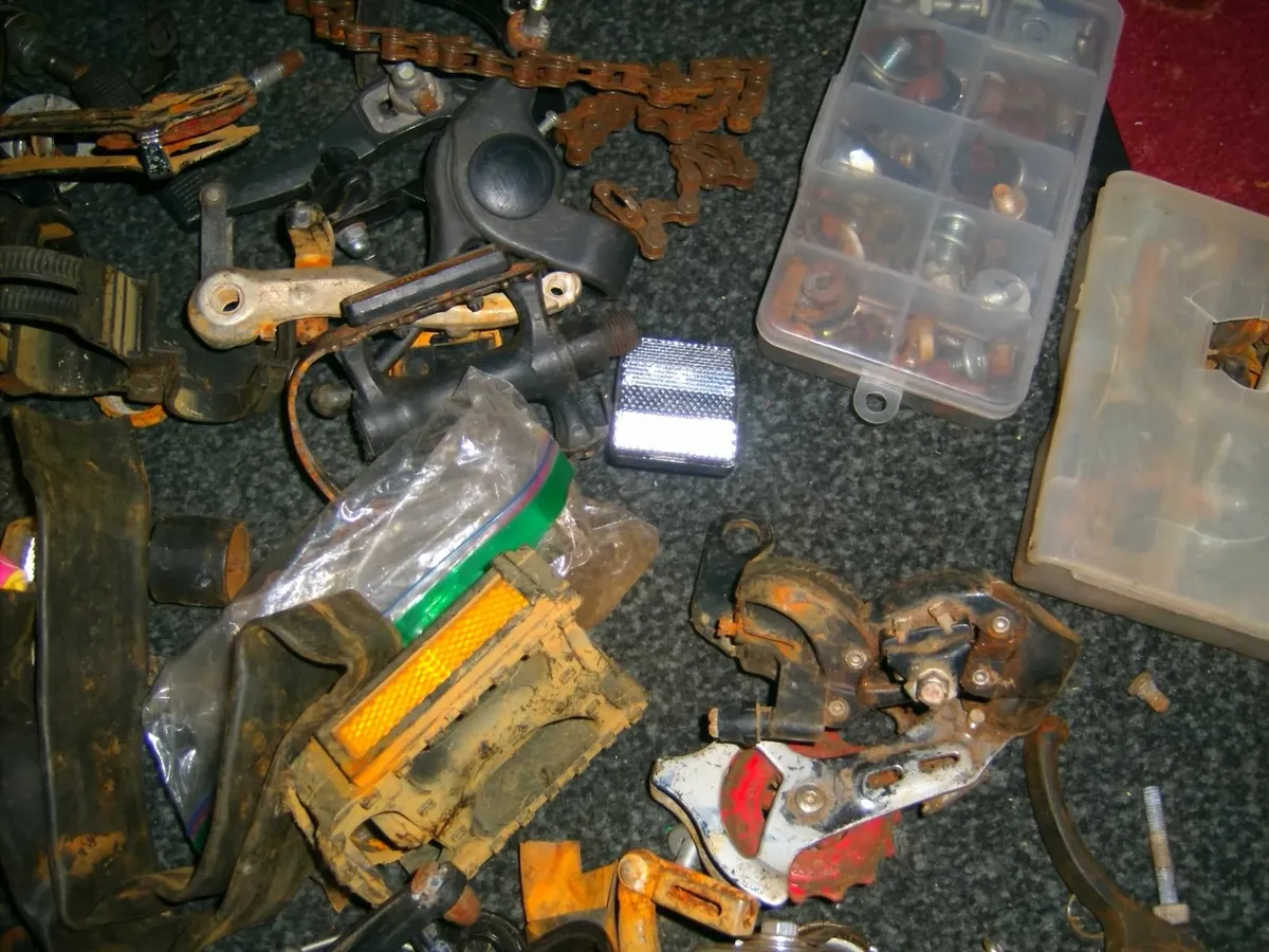 bicycle parts - Image 1