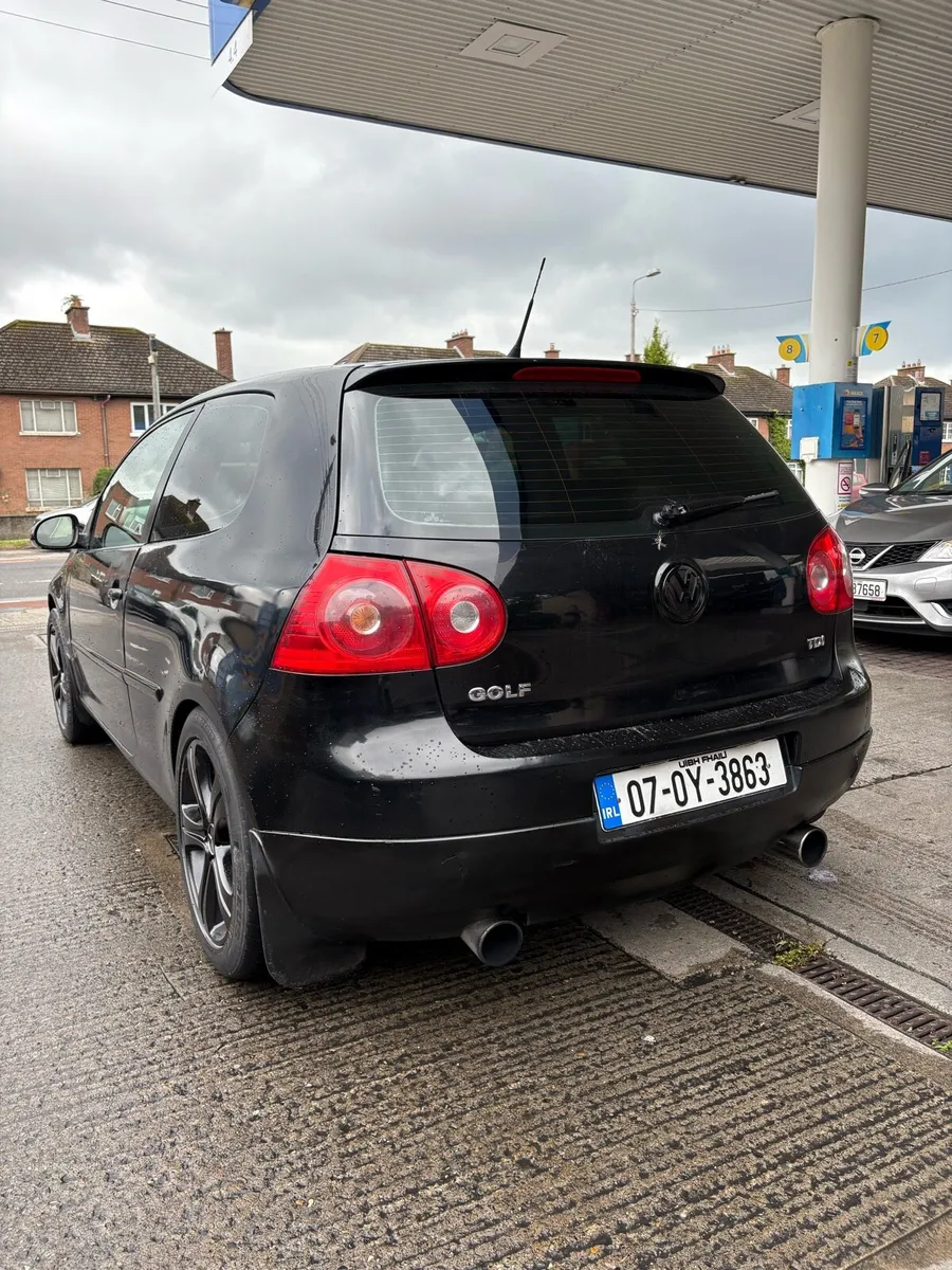 Wolksvagen golf 1.9 diesel - Image 1