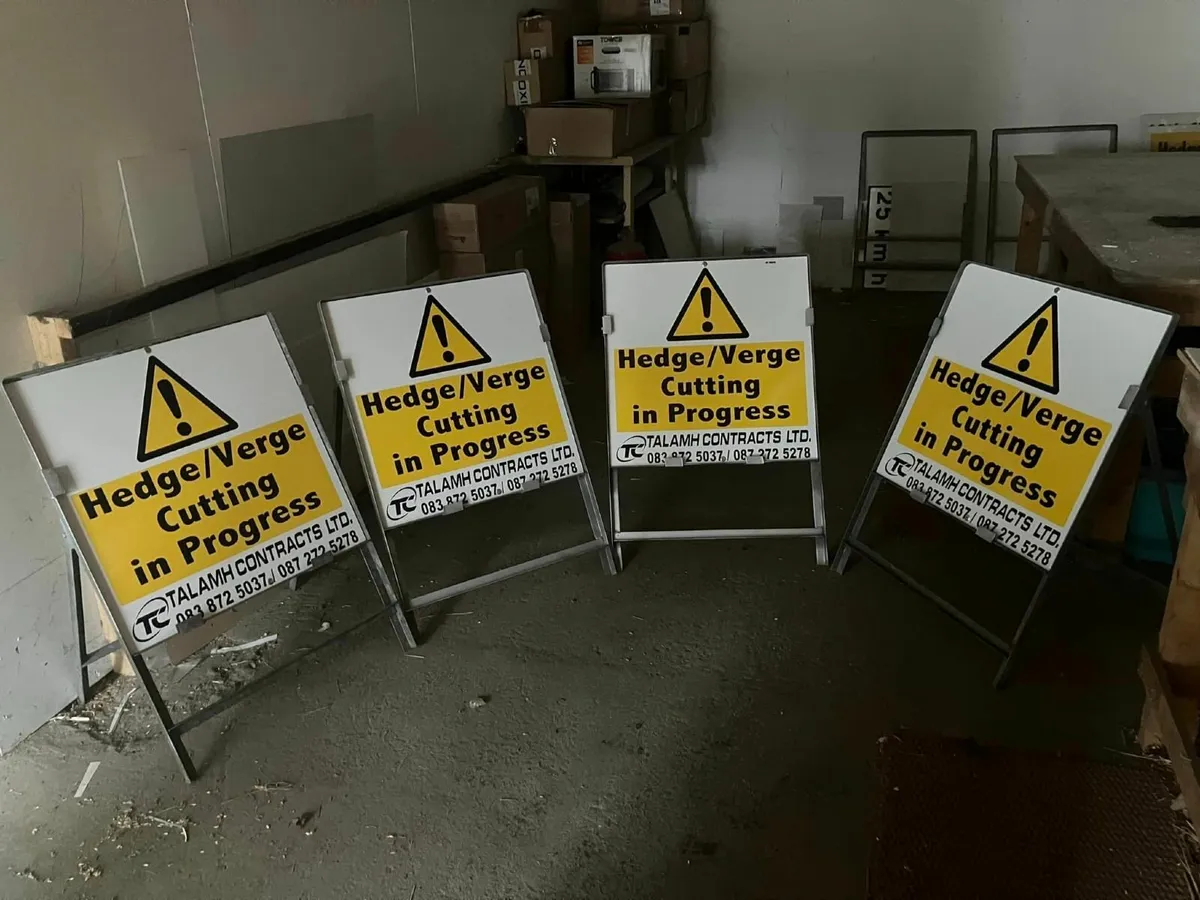 Hedge Cutting Signs - Image 3