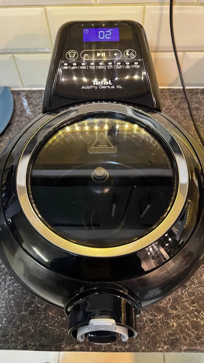 Tefal ActiFry Genious XL Air fryer - Image 1