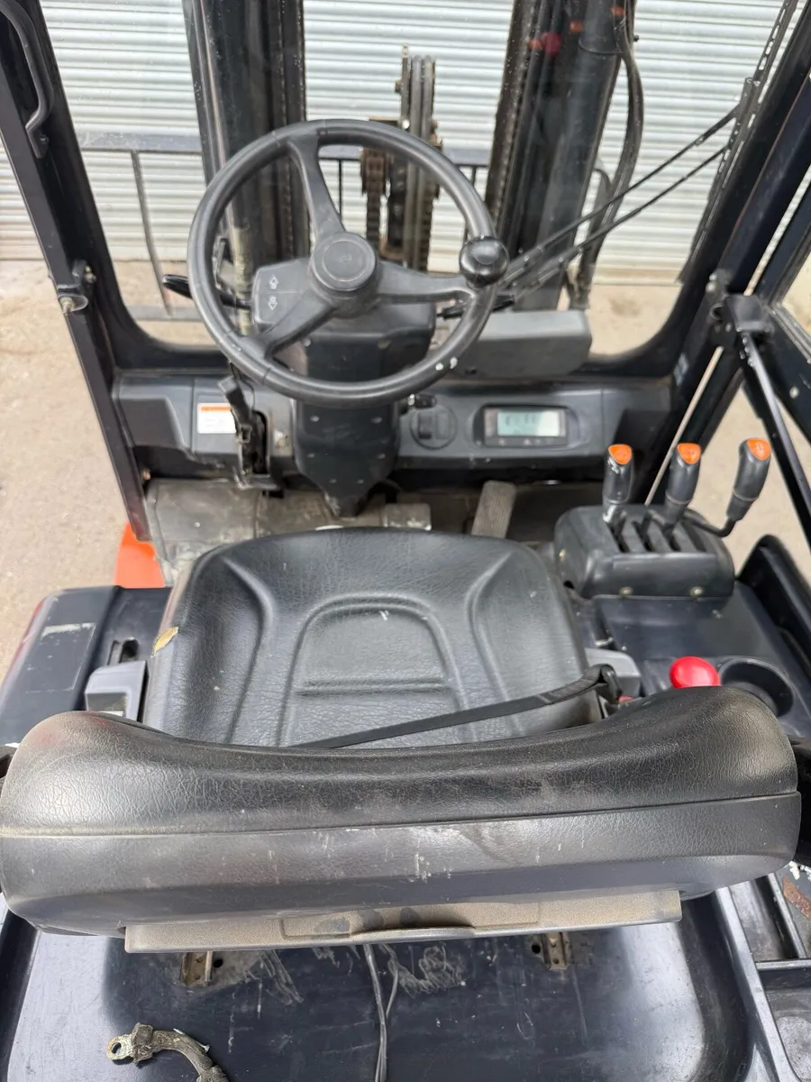 Doosan Forklift For Sale - Image 3