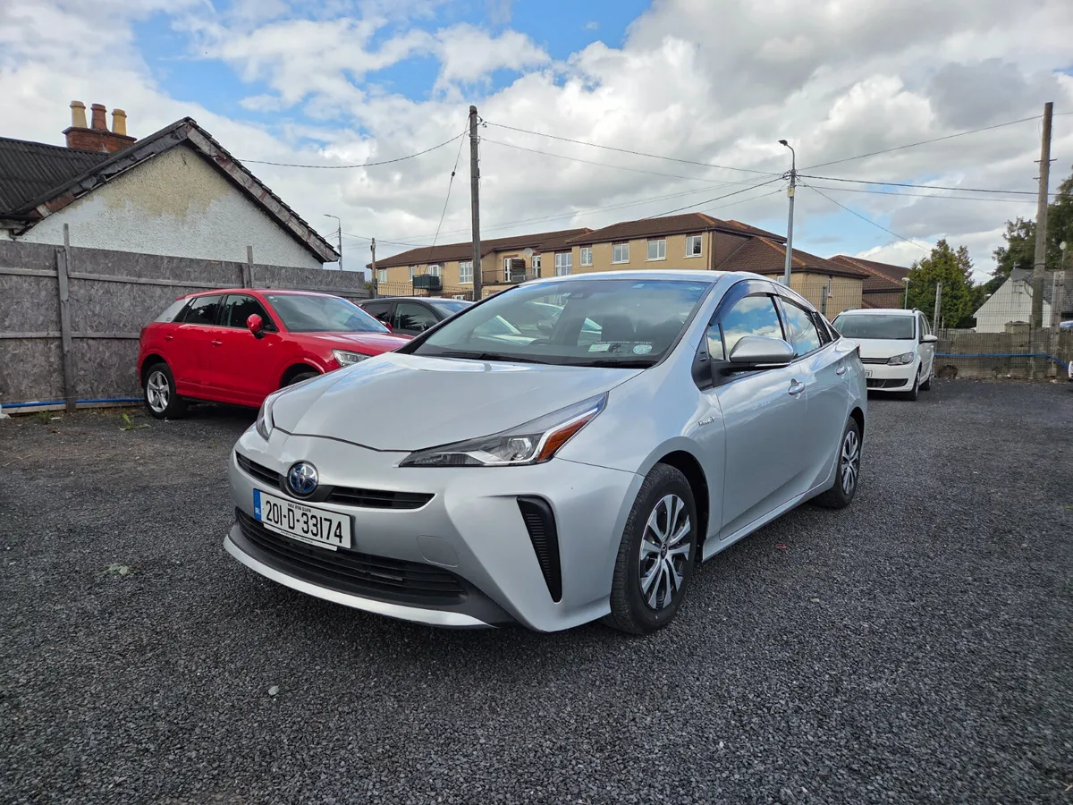 2020 Toyota prius|1.8 Hybrid Petrol|Auto self char - Image 2