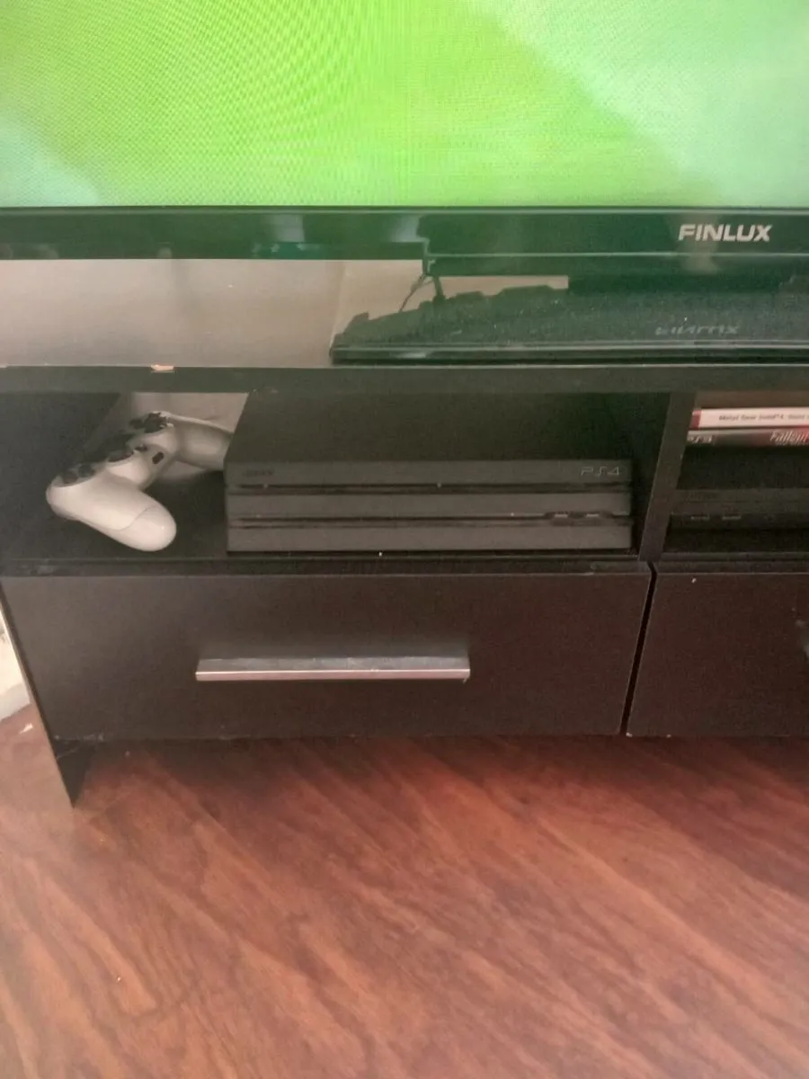 PS5 white digital edition
