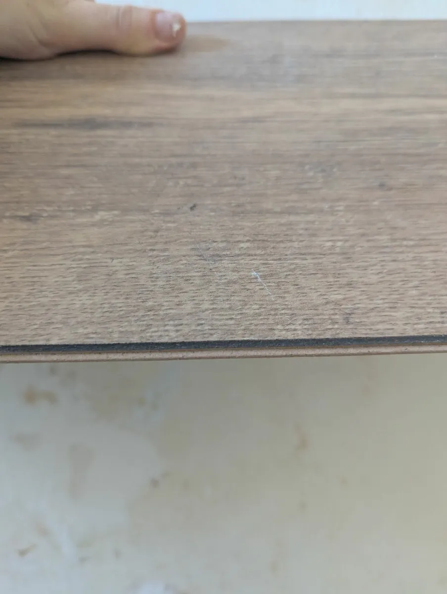 Laminate flooring (salvage) - Image 3
