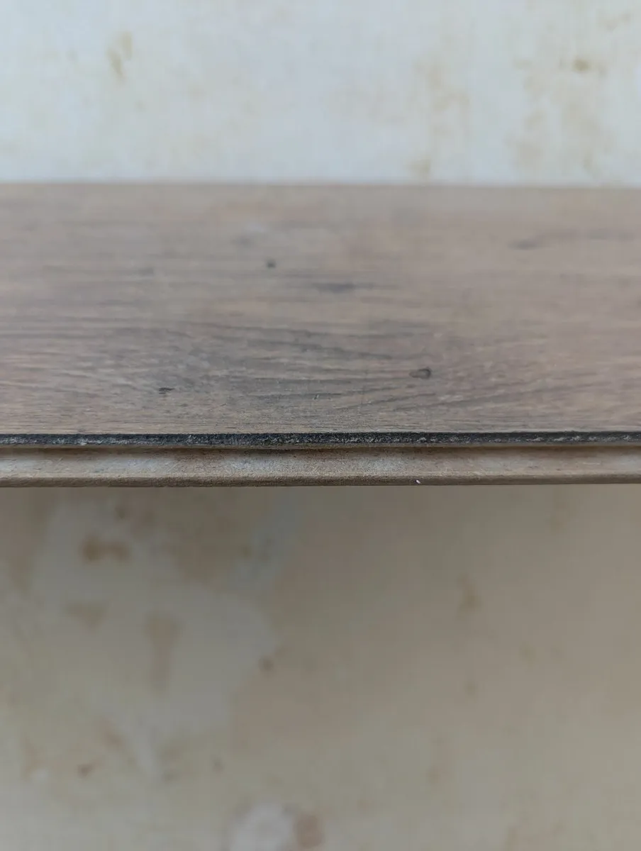 Laminate flooring (salvage) - Image 4