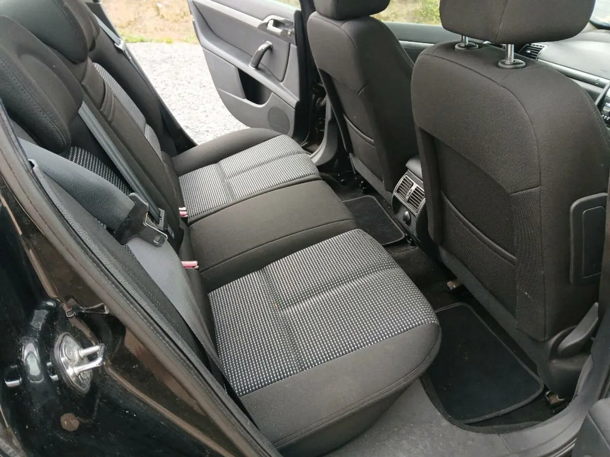 Peugeot  407 - Image 4