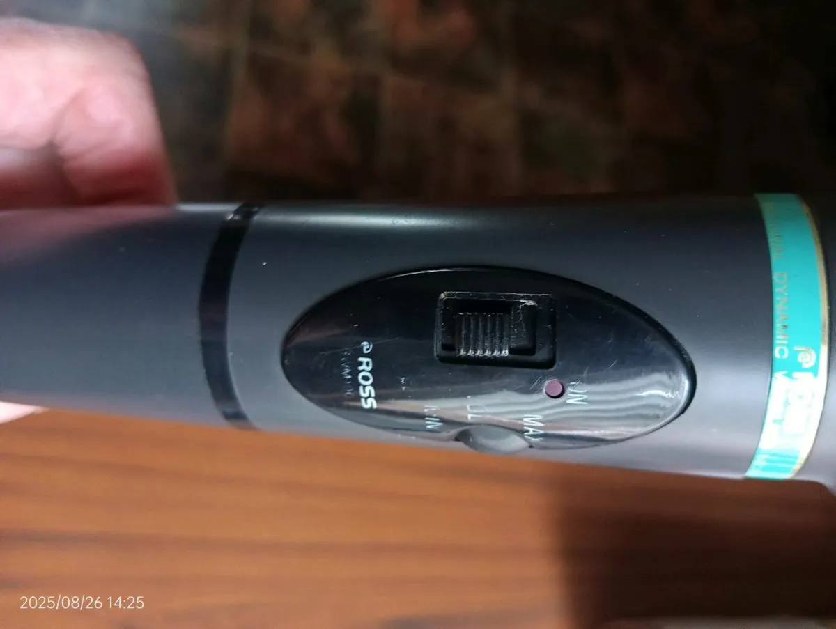 Wireless microphone system - Image 2