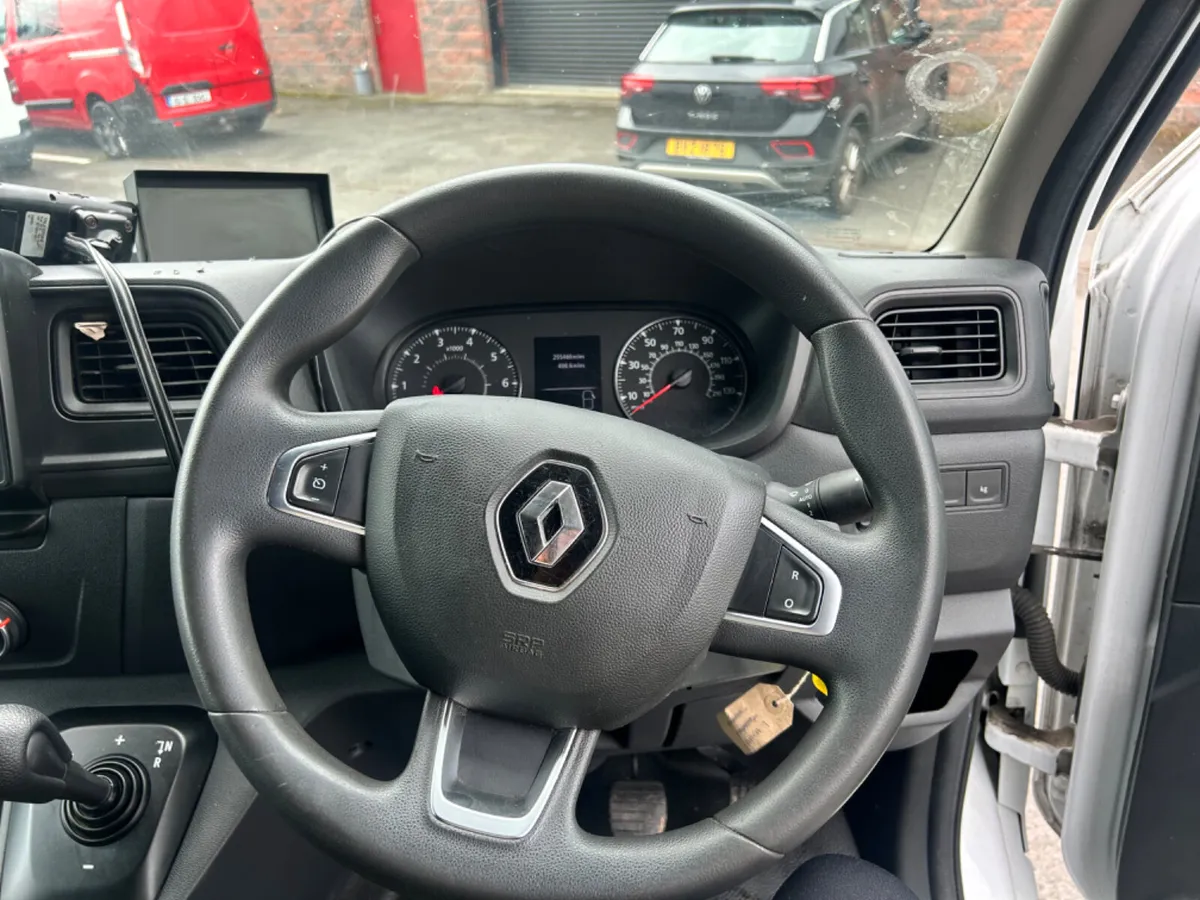 Renault Master 2020 - Image 3