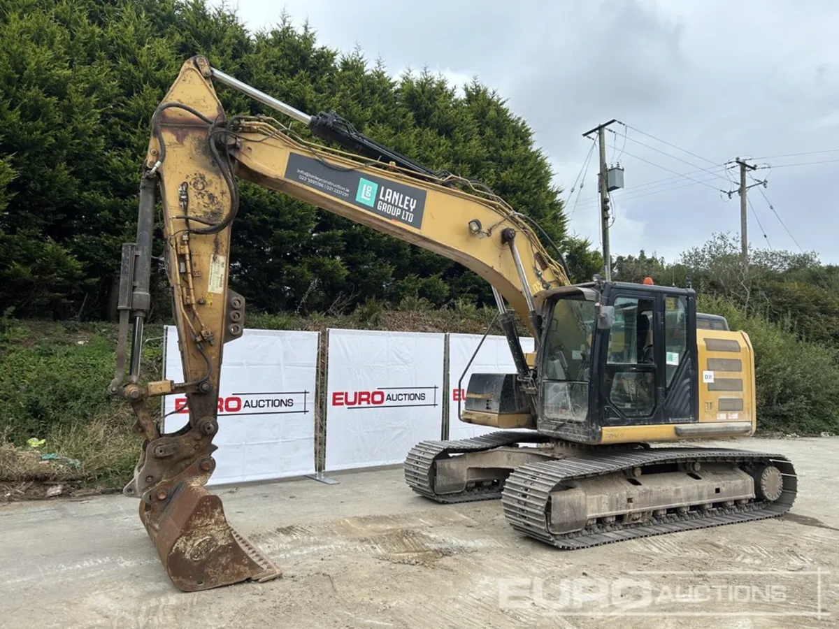 2015 CAT 320ELRR - Image 1