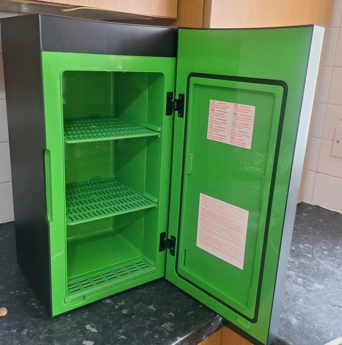 Xbox mini fridge - Image 4