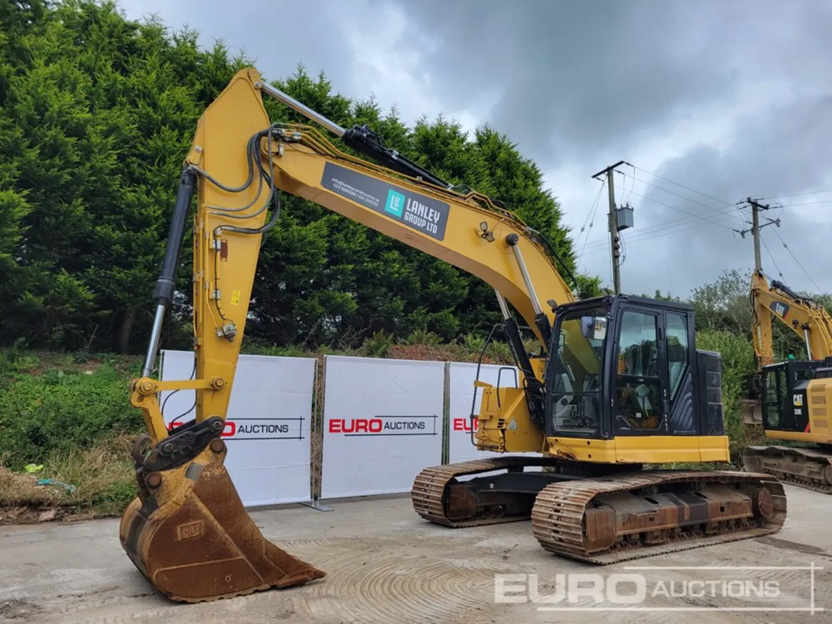 2019 CAT 325FLCR - Image 1