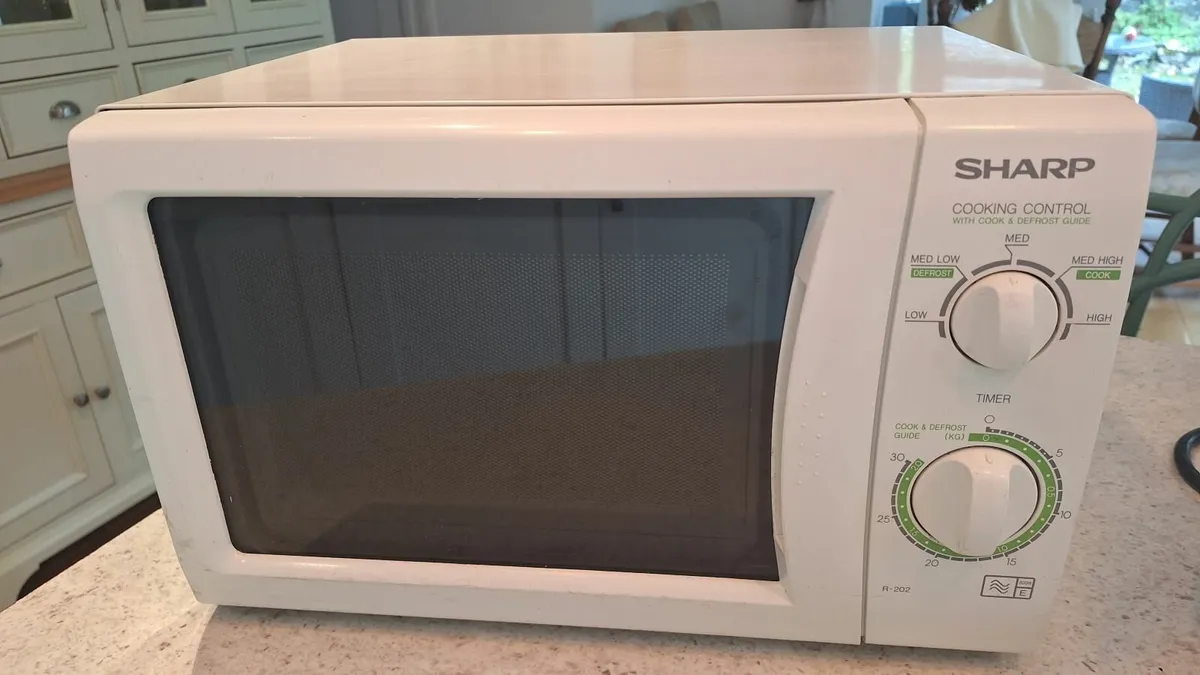 Microwave - Image 1