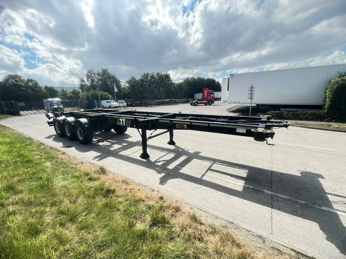 Skeletal trailer - Image 4