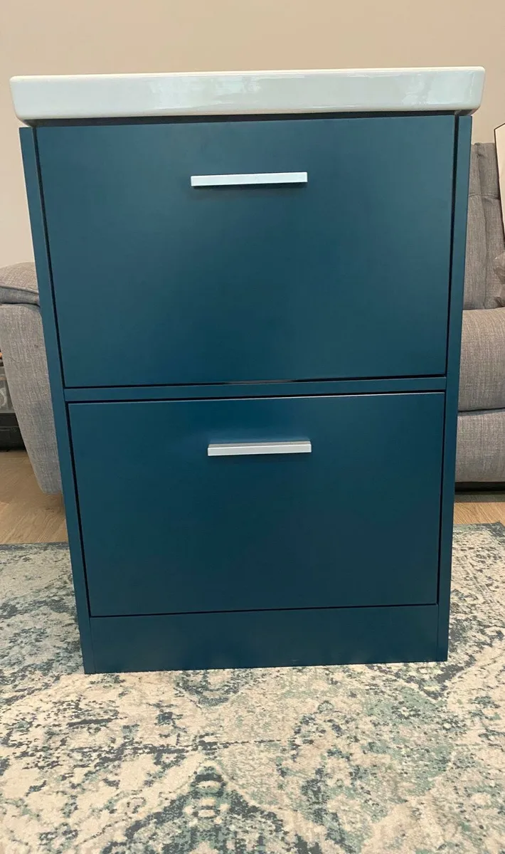 Sonas Finland Floor Standing 60cm Vanity Unit - Image 2