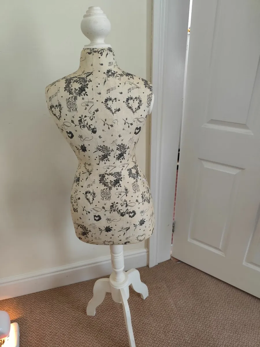 Dressmakers Dummy - Image 2