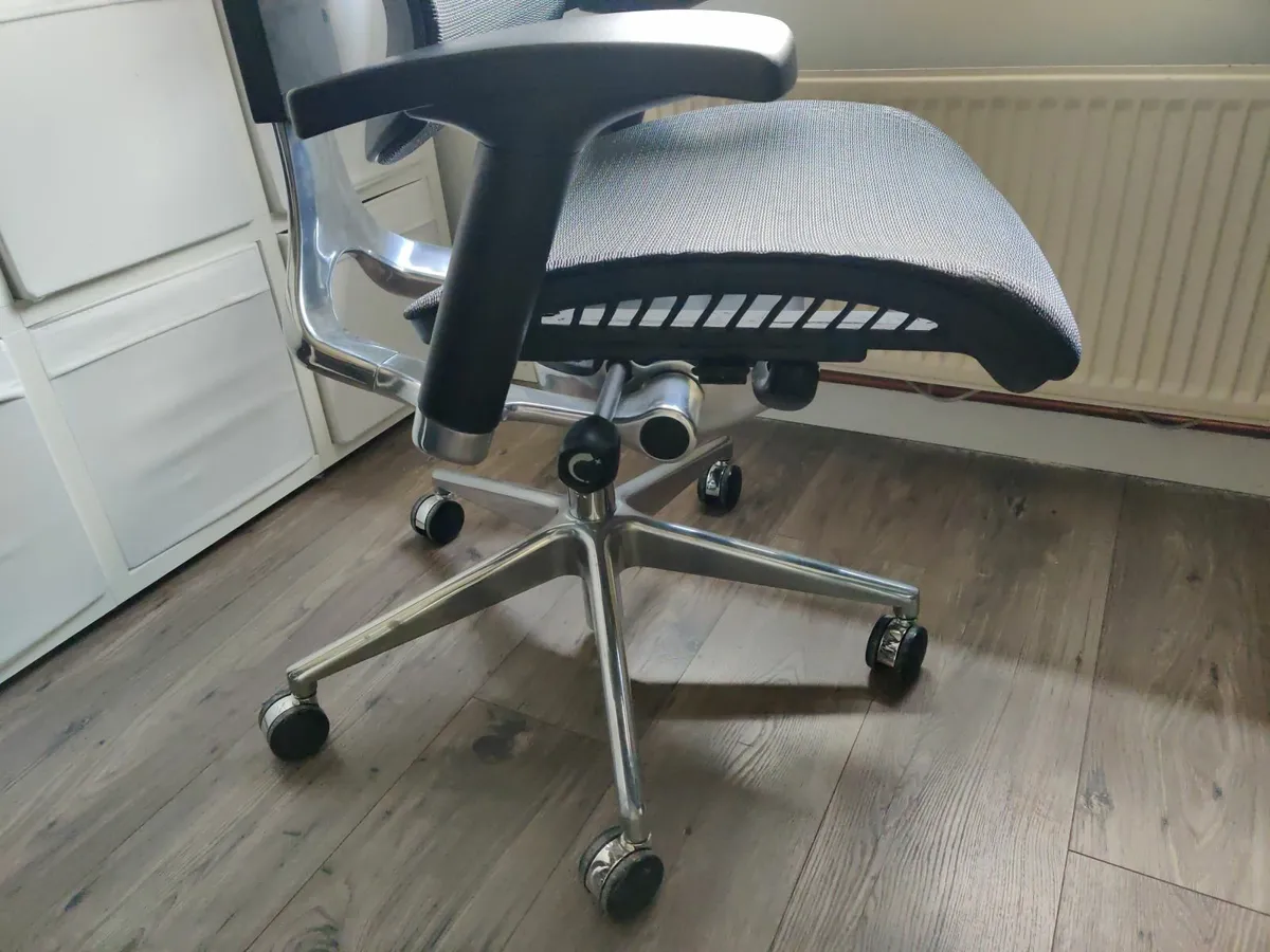 Quality Office Chair - Image 3