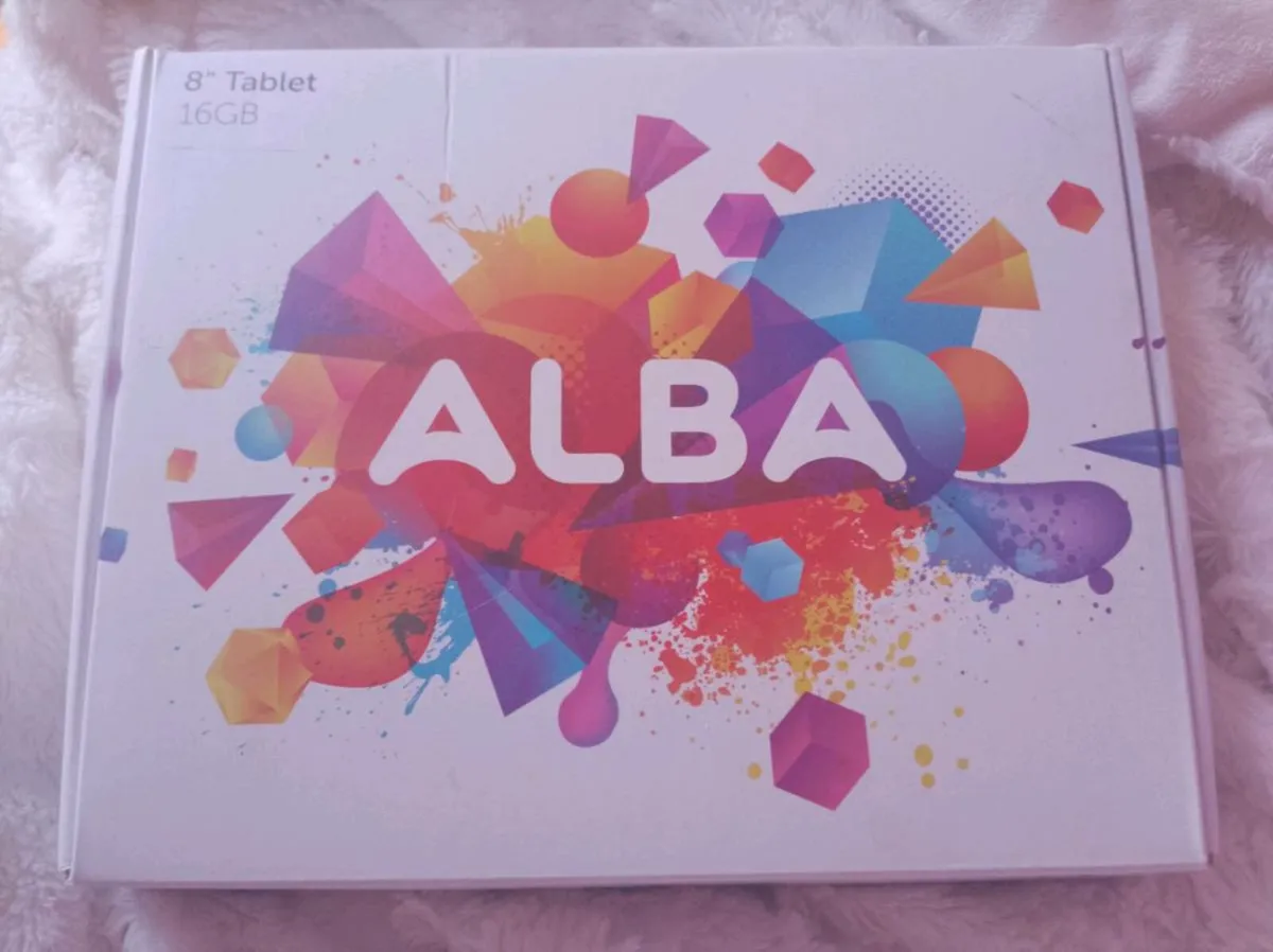Alba 8 inch 15gb Tablet - Image 1