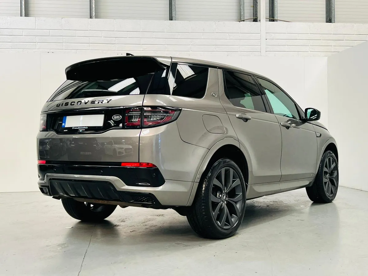 2021 Land Rover Discovery Sport R-Dynamic SE P300E - Image 4