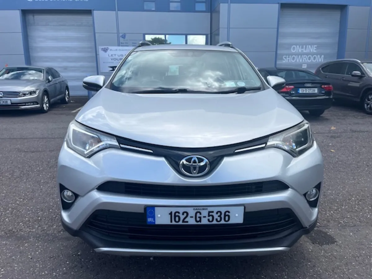 RAV4 2.0 D-4D LUNA - Image 2