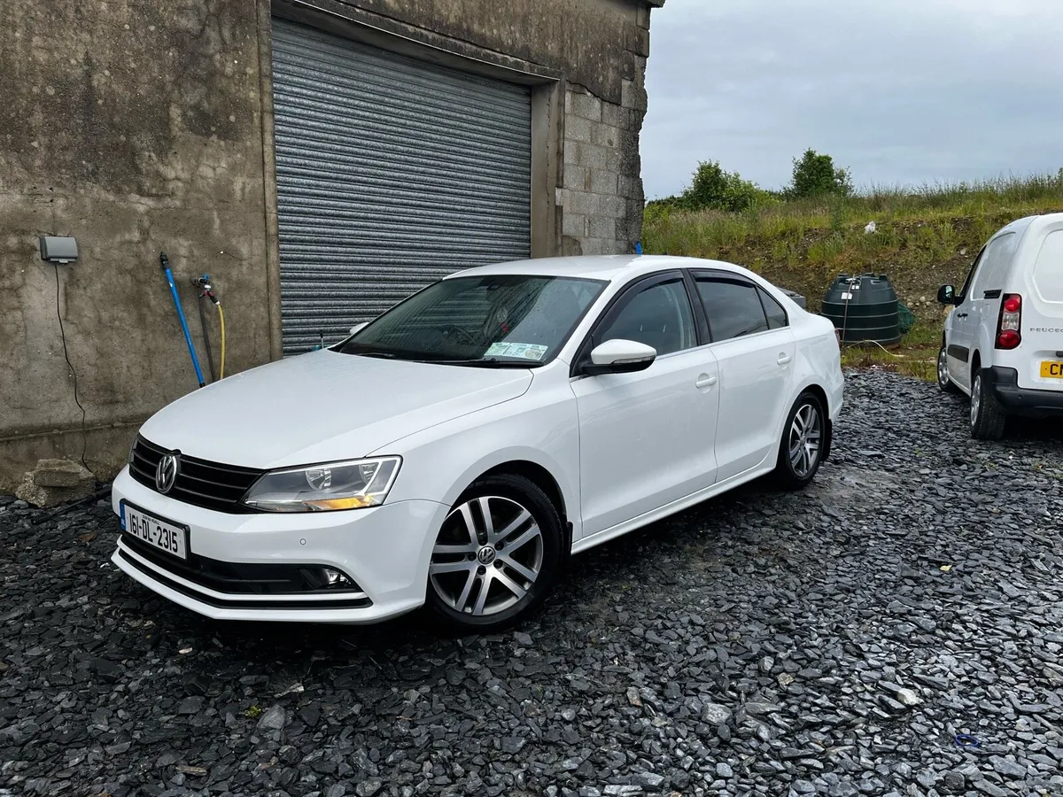 Volkswagen Jetta 161 - Image 2