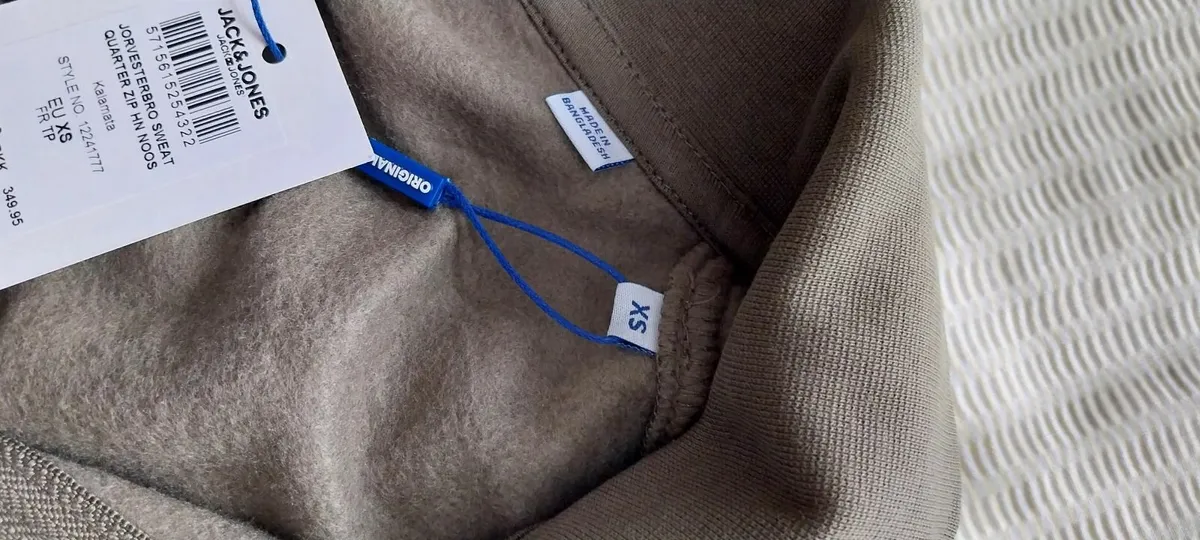 Means sweater - Image 3