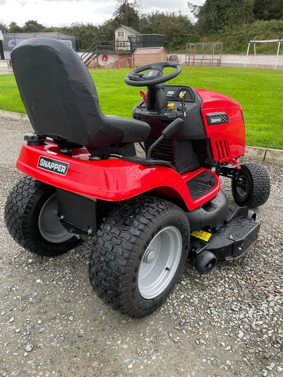 As NEW Snapper Mulcher lawnmower - Image 3