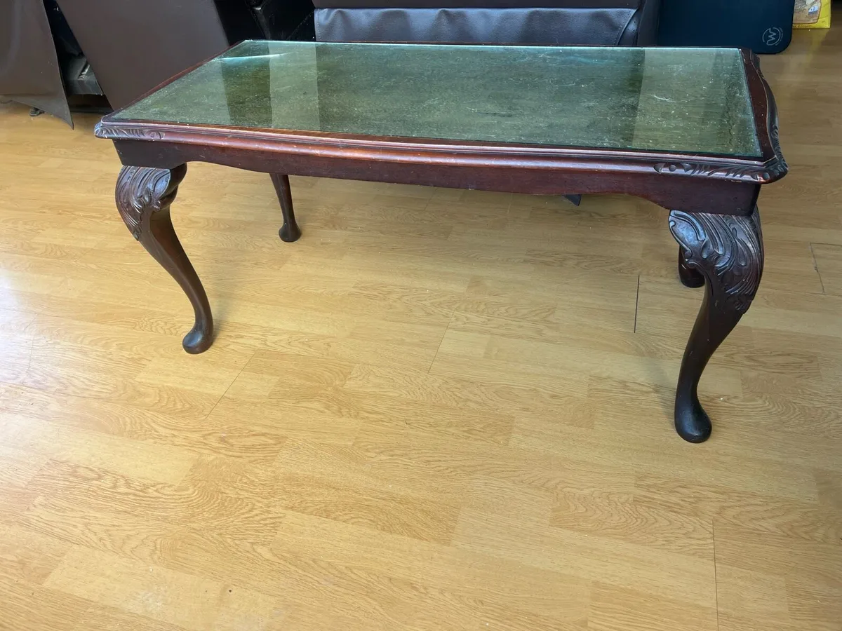 Vintage English Mahogany side table - Image 3