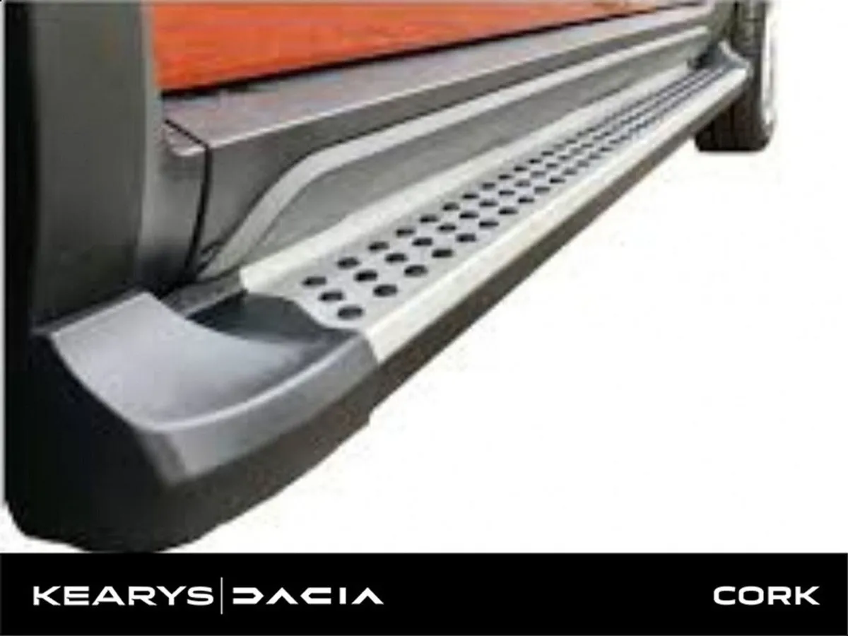 SIDE STEPS WITH FITTING KITS - Image 4