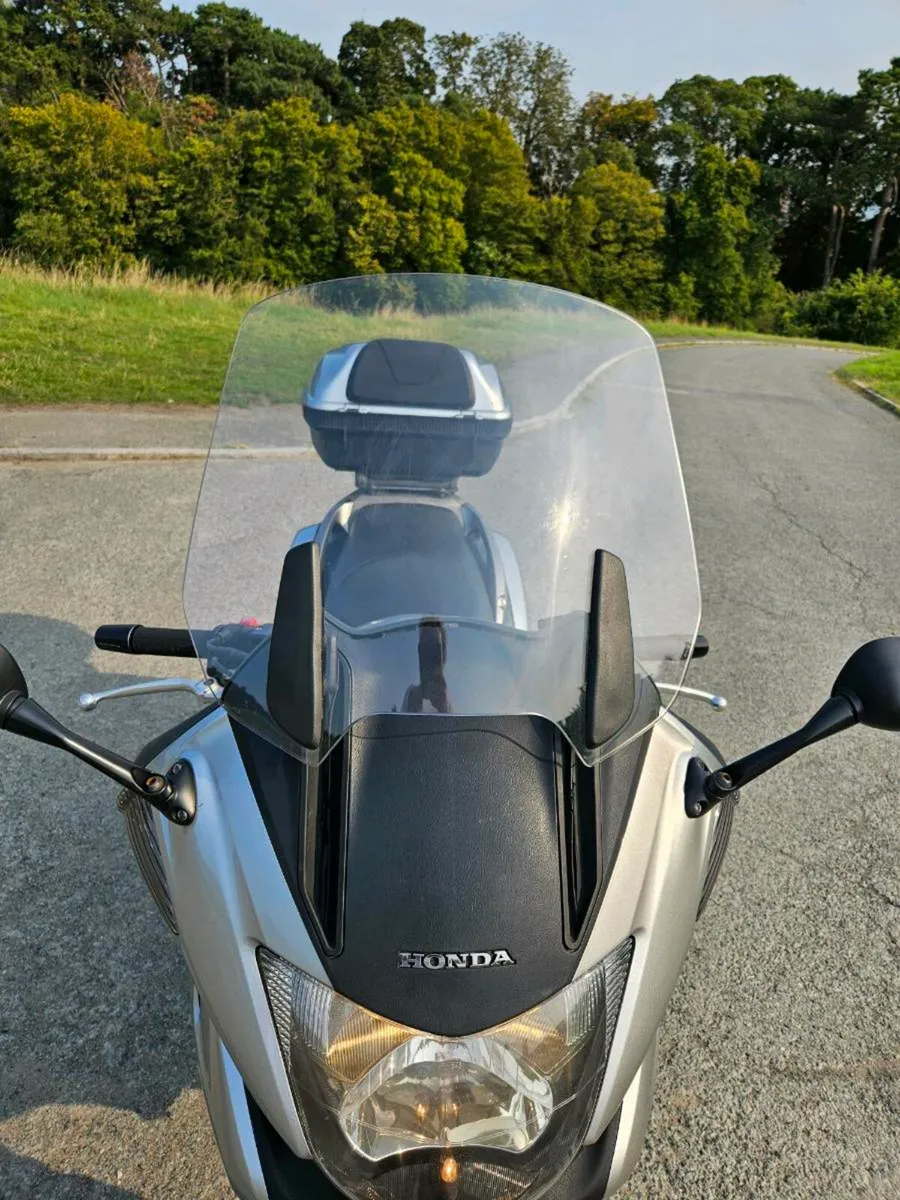honda deauville 2012 - Image 2