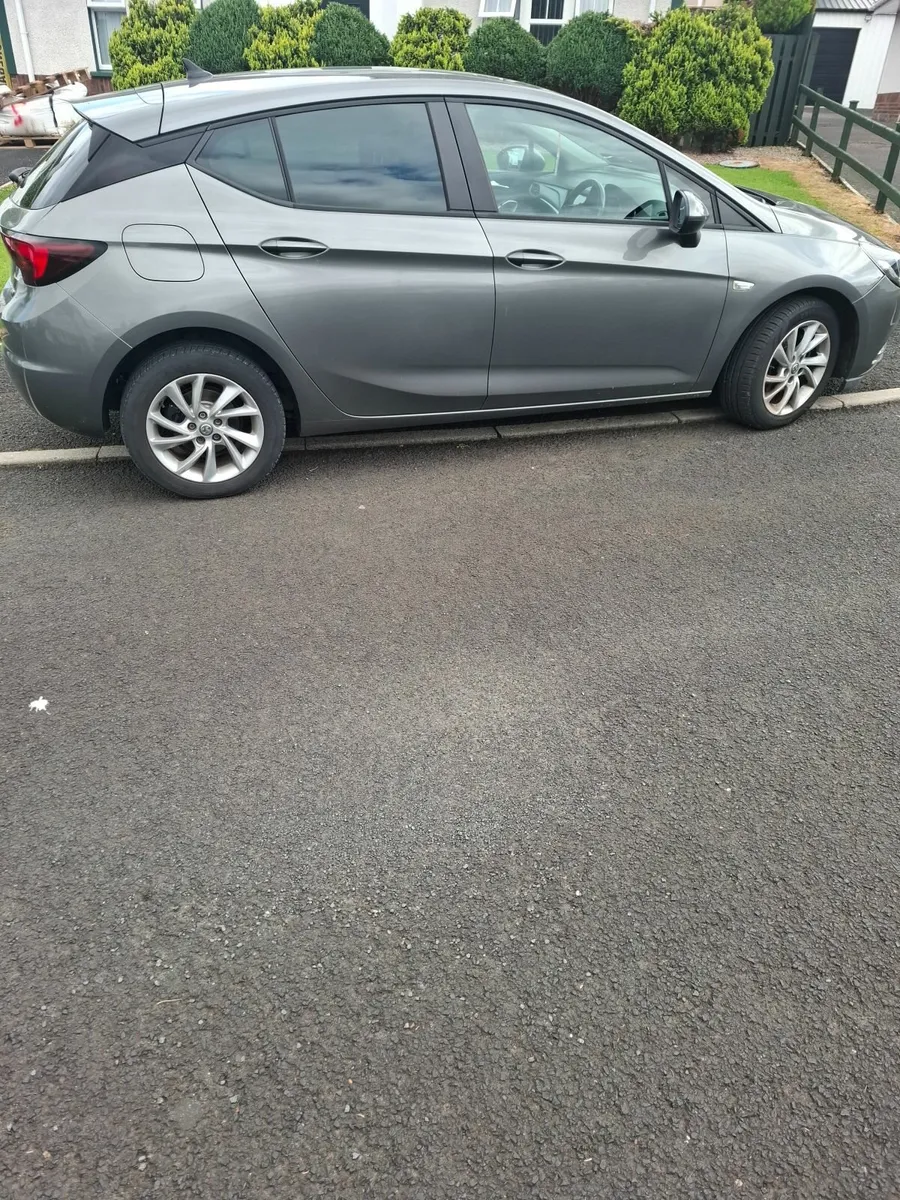 Vauxhall Astra 2019 - Image 4