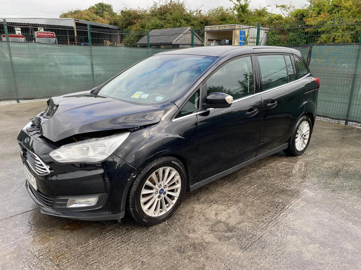 *2015 Ford Grand C-Max  7 seater  Titanium - Image 2