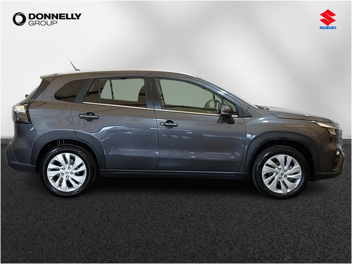 Suzuki S-Cross Hatchback Motion - Image 3