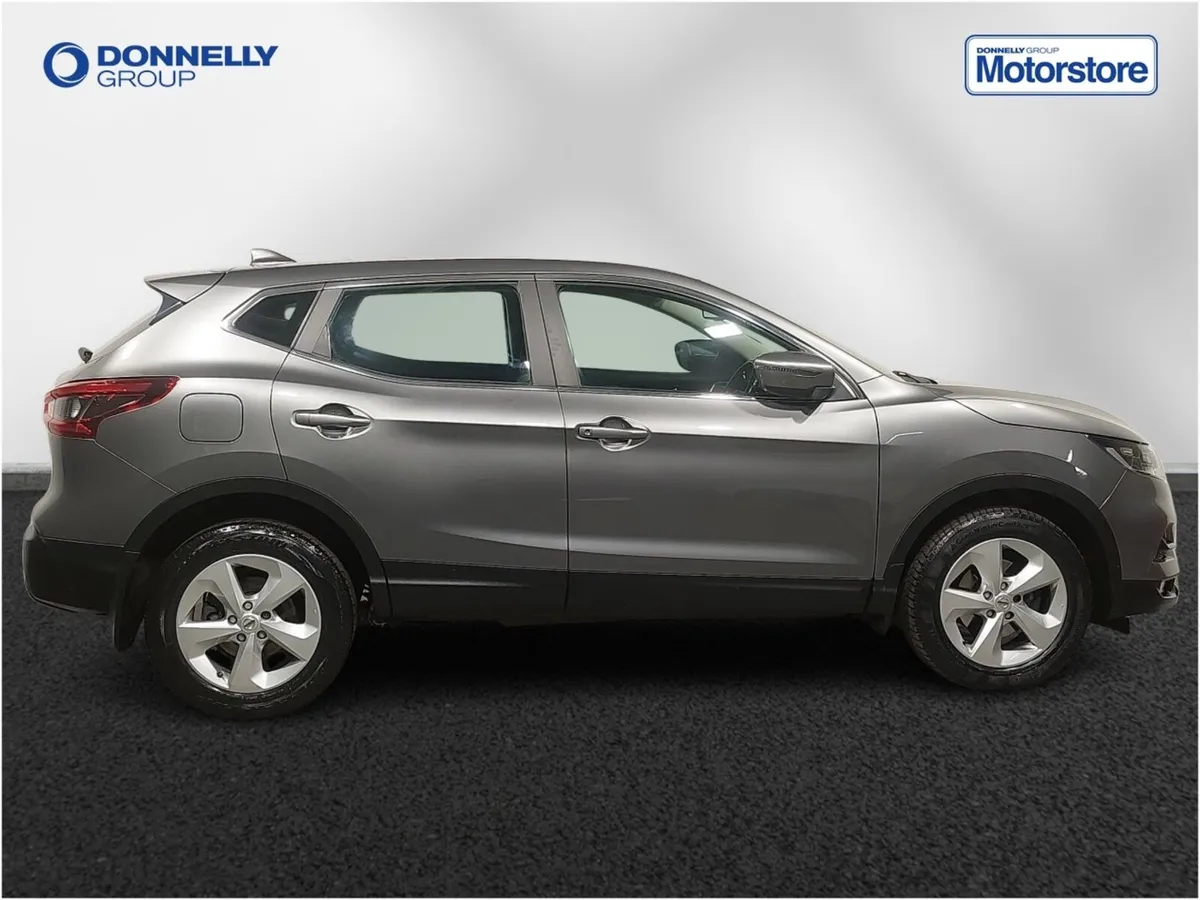 Nissan Qashqai Hatchback Acenta Premium - Image 3