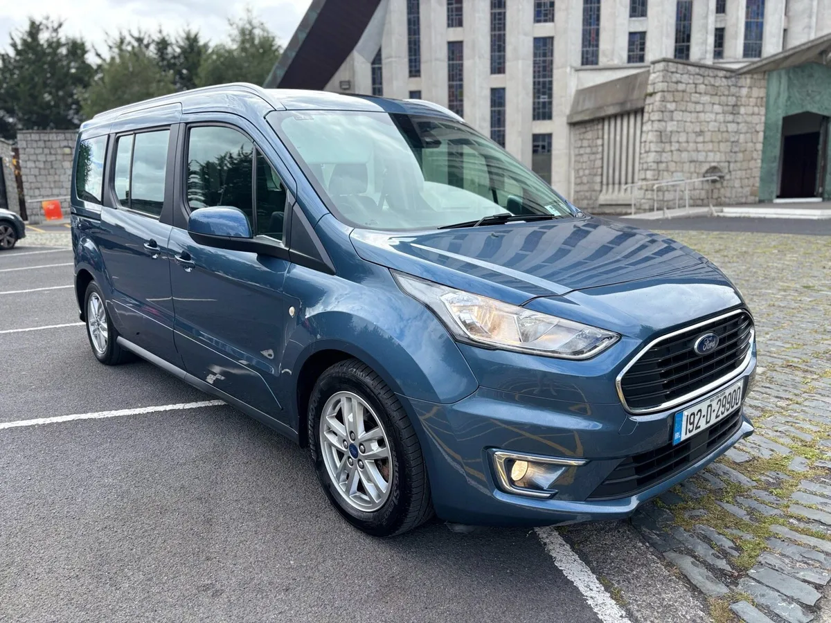 FORD GRAND TOURNEO CONNECT W/C - Image 2