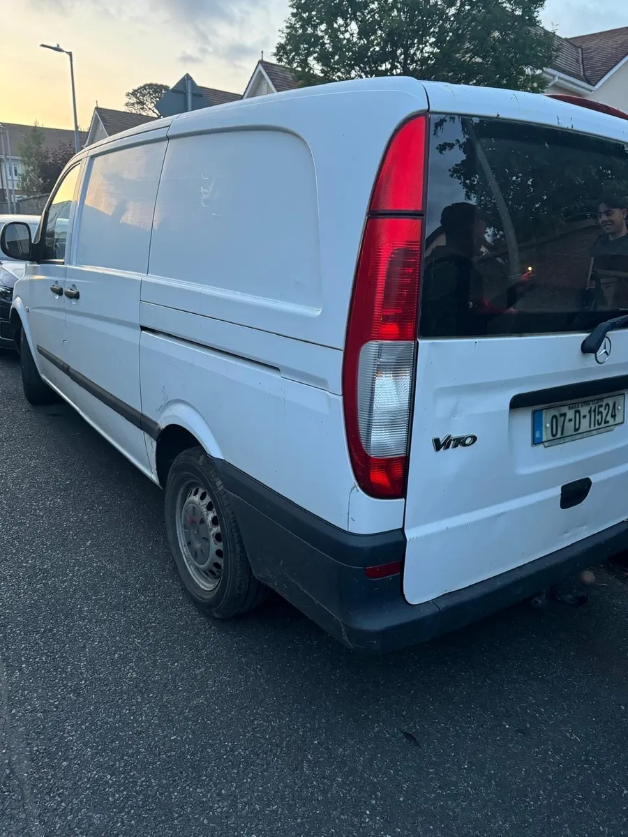 Van - Image 2
