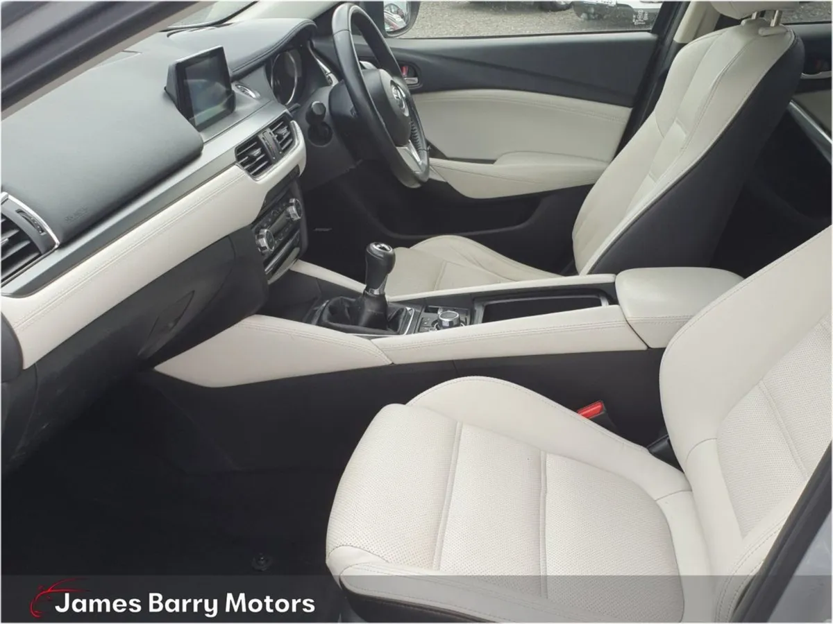 Mazda 6 2.2d 4DR 150ps Platinum SL - Image 4
