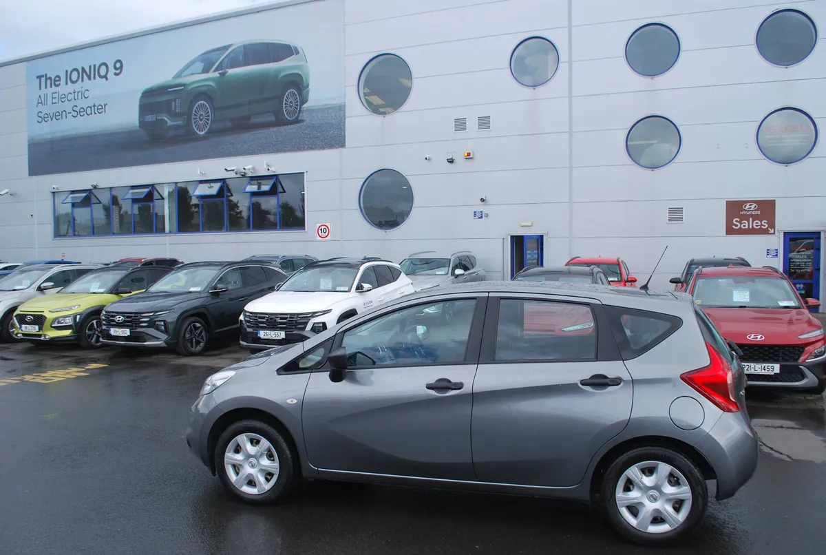 Nissan Note 2017 - Image 2